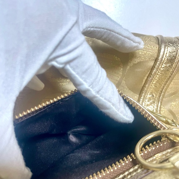 Coach Poppy Gold Signature Tote Bag With Two Original Hangtags - Picture 15 of 17